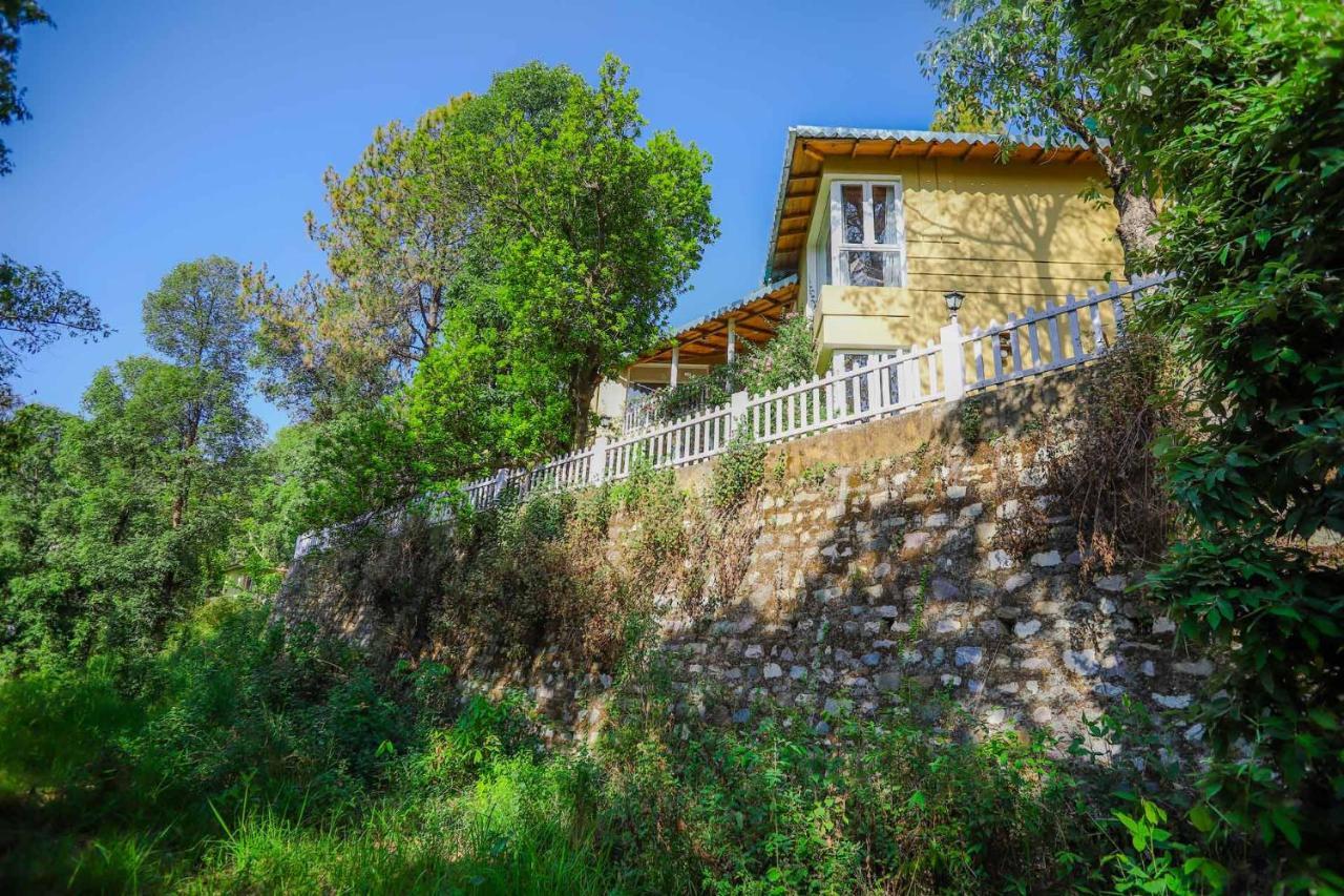 Mistletoe House By Veo - Part Of Stayvista Bhīm Tāl Zewnętrze zdjęcie